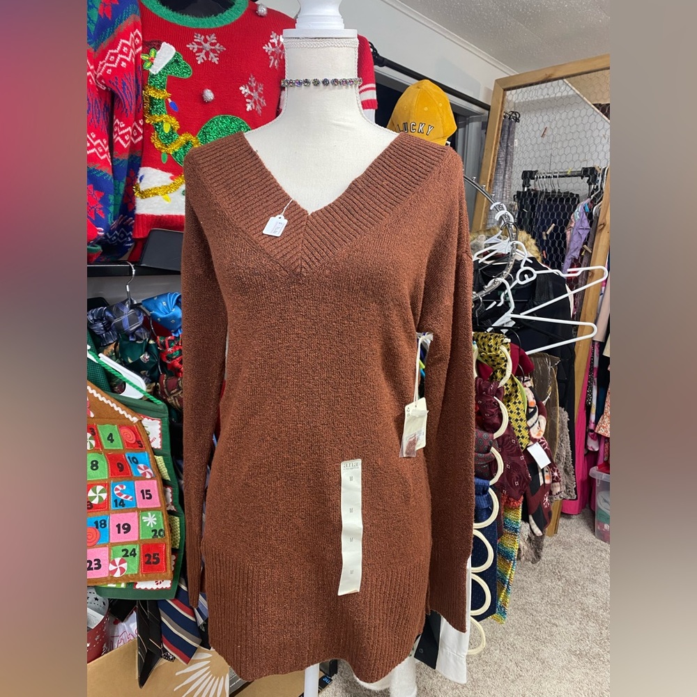 (NWT) Ana Sweater - Sz.M